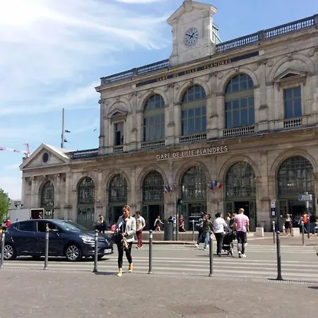 Quiet 1 Bedroom Parking Old Апартаменты Лилль